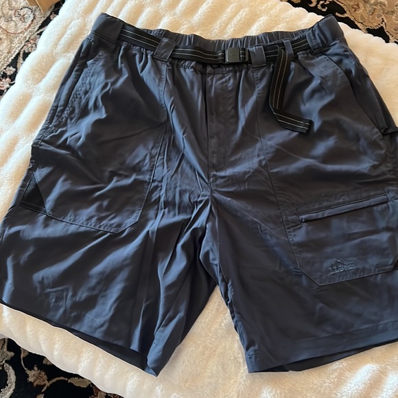 L.L. Bean Other - LL Bean Navy swim trunks snap and belt closure